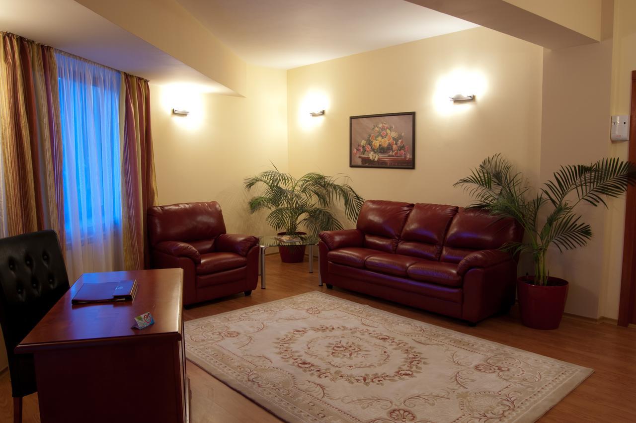 Hotel Nemira Slănic-Moldova Zewnętrze zdjęcie