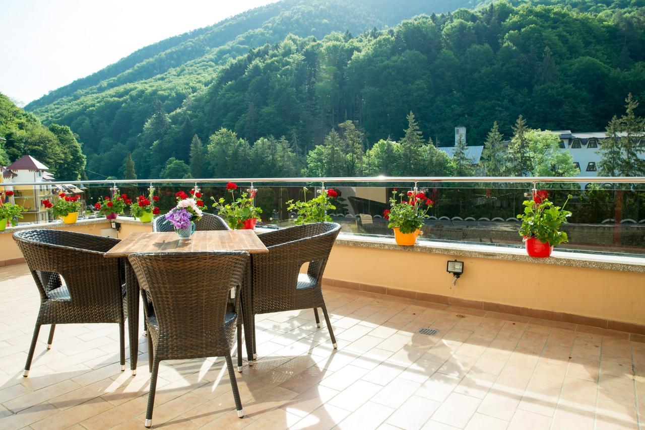 Hotel Nemira Slănic-Moldova Zewnętrze zdjęcie